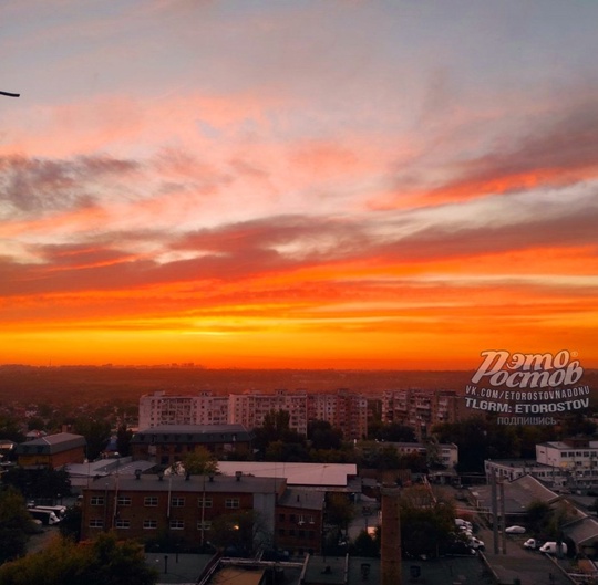 🌇 Ходят слухи, что такие закаты, как сегодня, к ветру. Не хотелось..