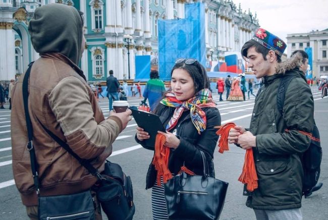 Омбудсмен Таджикистана высказал недовольство положением граждан своей страны в России  Уполномоченный по..