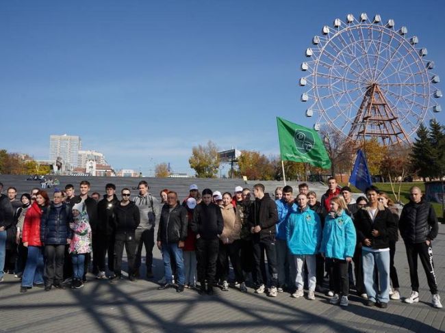 Михайловскую набережную Новосибирска очистили от мусора  Данное мероприятие было организовано..