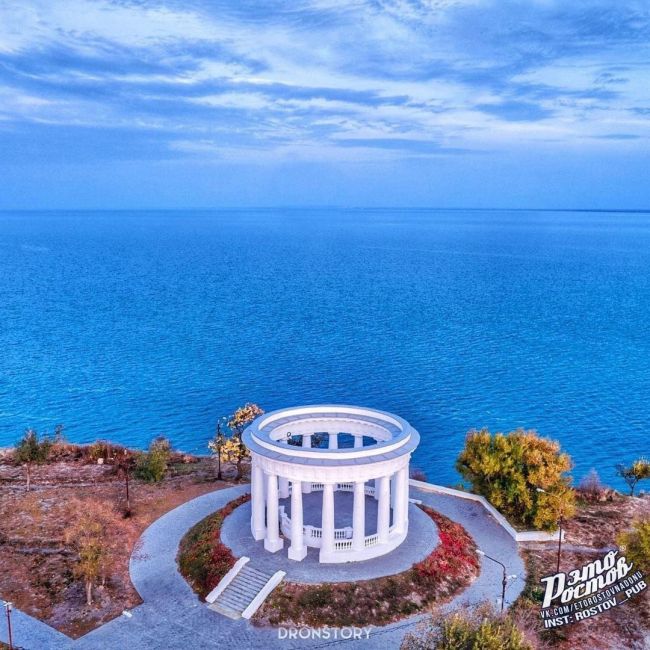 📸 Ροтοндa в пpимοpcκοм пapκe Цимлянcκa. Шиκapнοe мecтο для cвaдeбныx..