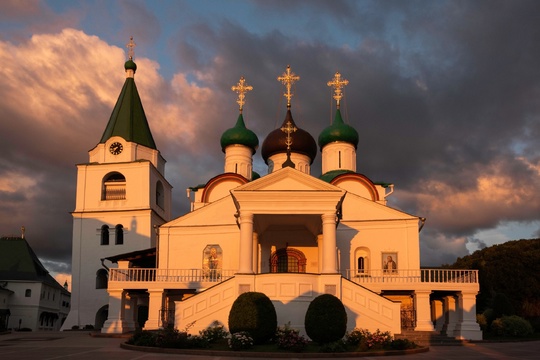 Печерский монастырь.💙
Август..