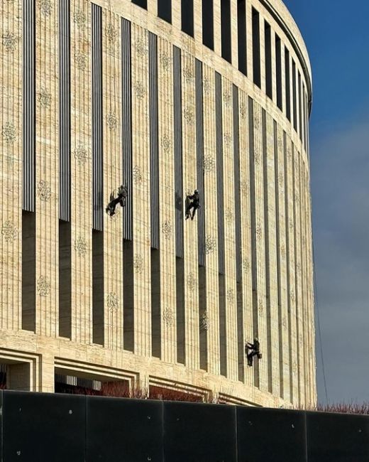 Мне снимать холодно 🧤 представляю каково им там наверху 22.11.24  📍 Парк Галицкого..