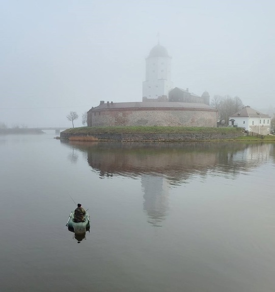 😶‍🌫 Один туманный день в..