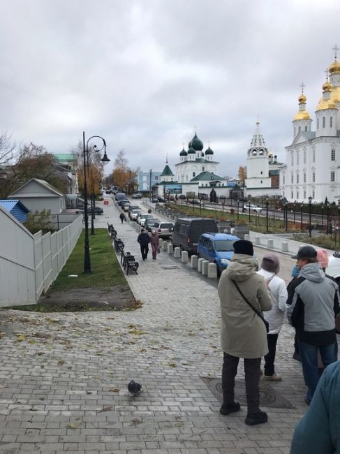 Осенняя прогулка по великолепному..