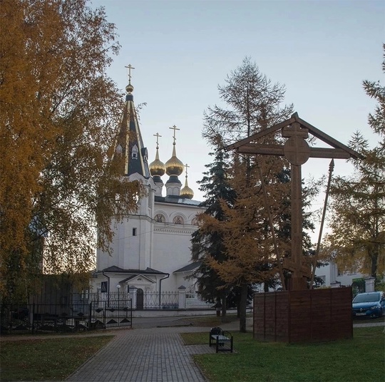 Осенний Городец💙 
Автор фото: Алексей..