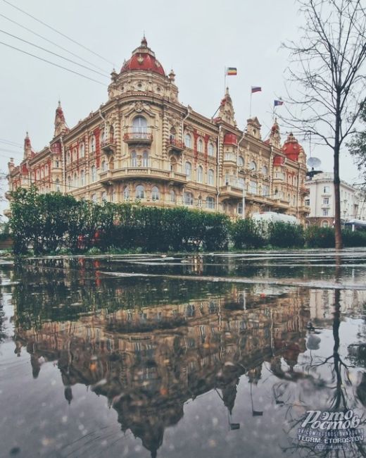 💧 Ростов в отражении  Фото: Роман..