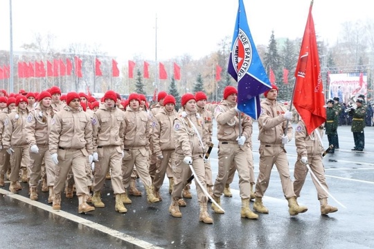 Кадры с Парада Памяти в..