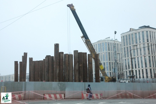 🏗🌳🚜  Что происходит в Почаинском овраге?  Из-за работ перекрыто автомобильное движение по Лыковой дамбе,..