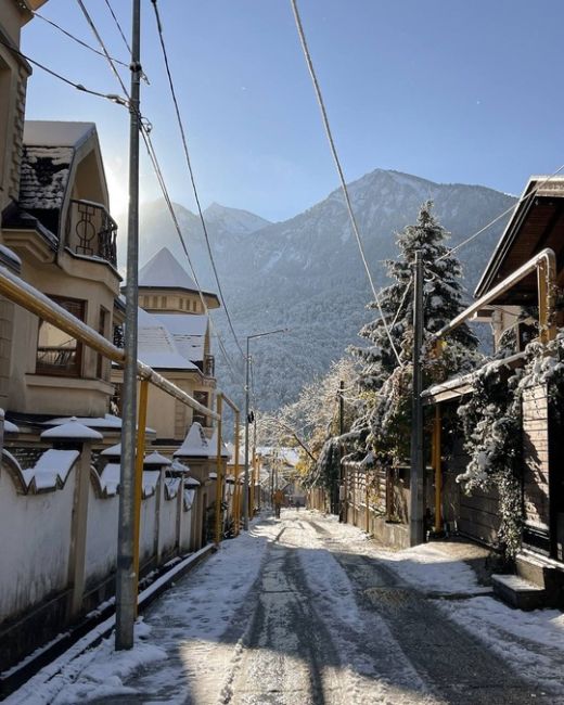 Внезапная зима в Красной Поляне 5 ноября ☃️🏔️  Фото..