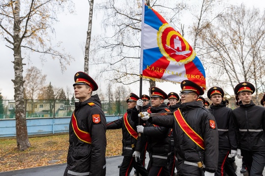 Нижегородские кадеты приняли участие в Параде Памяти в Самаре  Он проходит ежегодно 7 ноября в честь парада..