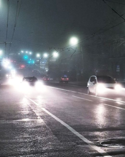 🌫 Во время тумана Ростов становится чуточку мистичнее 😍  Фото: Роман..