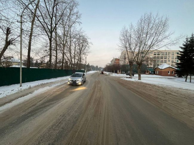 Жительницу Бердска сбили сразу две машины  Авария произошла на улице Ленина в Бердске этим утром. Женщина..