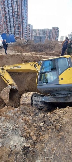 В Ростове было возбуждено уголовное дело после гибели рабочего на стройке в Советском районе. Об этом..