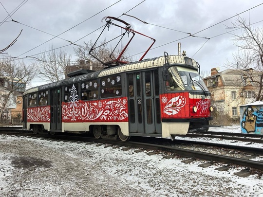 Новогодний транспорт КТТУ на улицах Краснодара 🎄🚃🚎  спасибо..