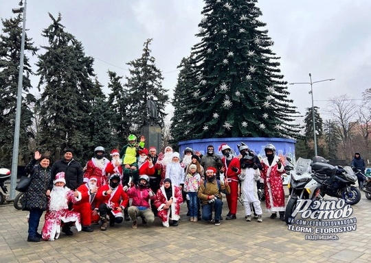 🏍 Ростовские мотоциклисты поздравляют всех с наступающим Новым Годом 🎅🎄 Сегодня они устроили новогодний..