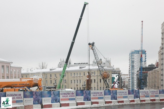 Запуск новых станций метро "Площадь Свободы" и "Сенная" переносится на 2026 год  Как передает «Коммерсантъ..