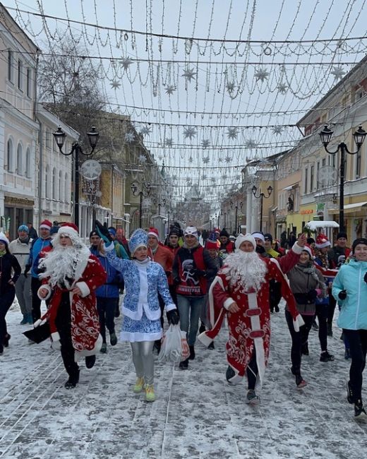 🏃‍♀️ Не пропусти «Новогодний забег»!  Для тех, кто давно любит бег или только начинает делать первые шаги:..