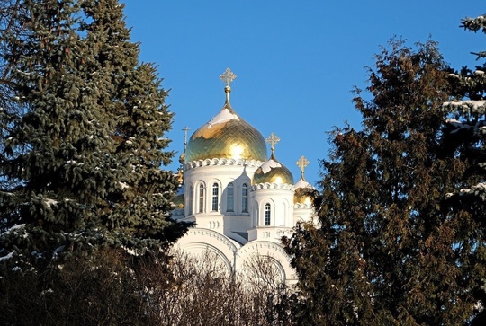 🗣️ Мороз и солнце в Дивеево  📸 Серафимо-Дивеевский женский..