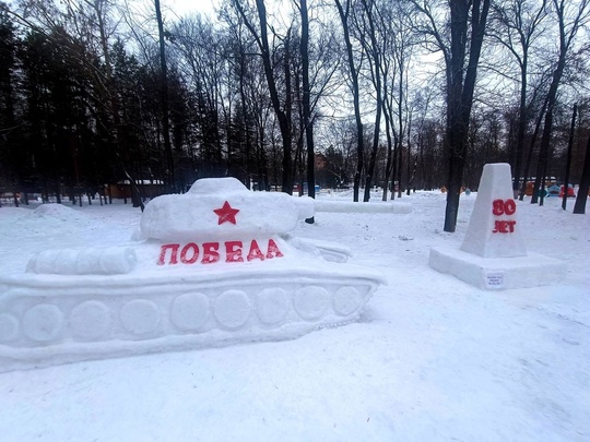 💙Настоящая зимняя сказка  Вот такие снежные фигуры героев из русских народных сказок и мультфильмов..