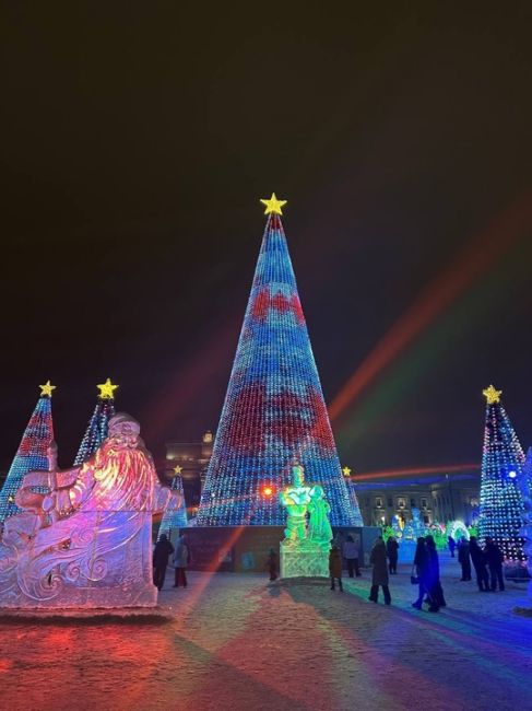 Новогодняя ночь в Самаре будет теплой❄️  Синоптики обещают всего -1 градус. Возможен также..