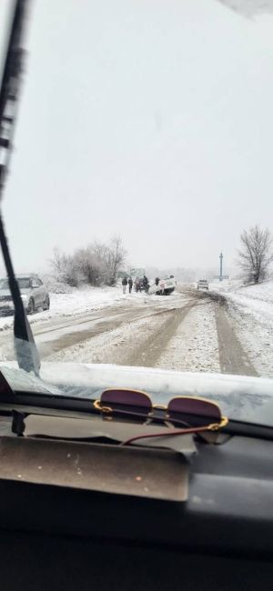 Авария на трассе Вешенская - Казанская. У пострадавшего переломы, сообщают..