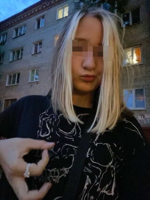 В Подмосковье 11-летняя школьница покончила с собой, выбросившись из окна. Причиной стали издевательства..