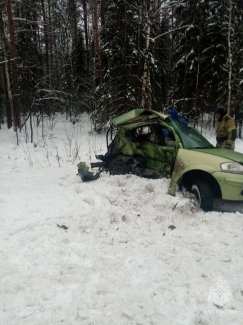 ❗️Стали известны подробности аварии на трассе Р-177 в районе поселка Осинки  18-лений водитель Citroën при обгоне..