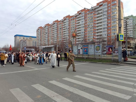 Крестный ход сегодня на Юбилейном 🙏  спасибо..