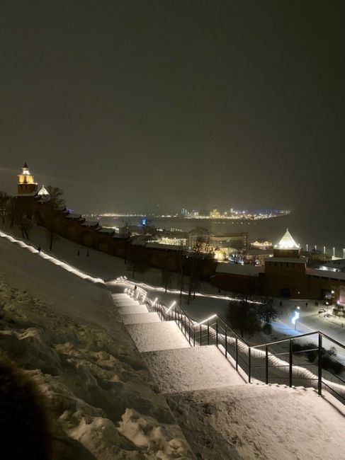 Ночи доброй🖤  фото: Кристина..